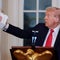 Arc de Trump? President shows off model of Independence Arch