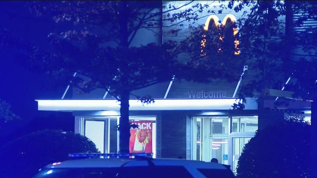police-lights-blur.jpg 