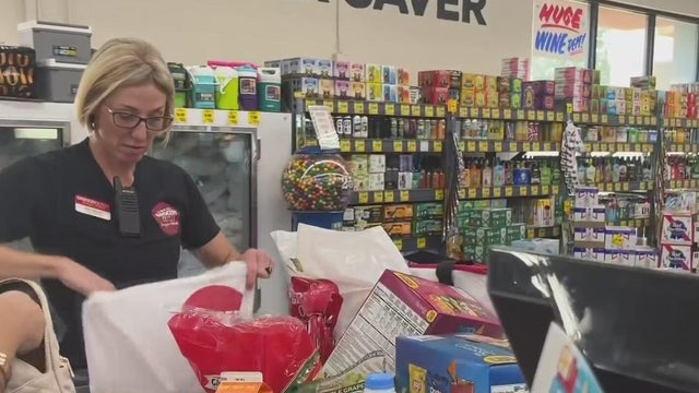groceries.jpg 