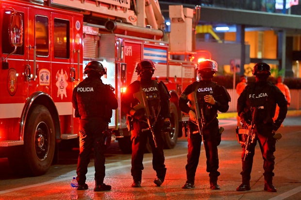 FILE PHOTO: Vehicle explodes outside mall, in Guayaquil 