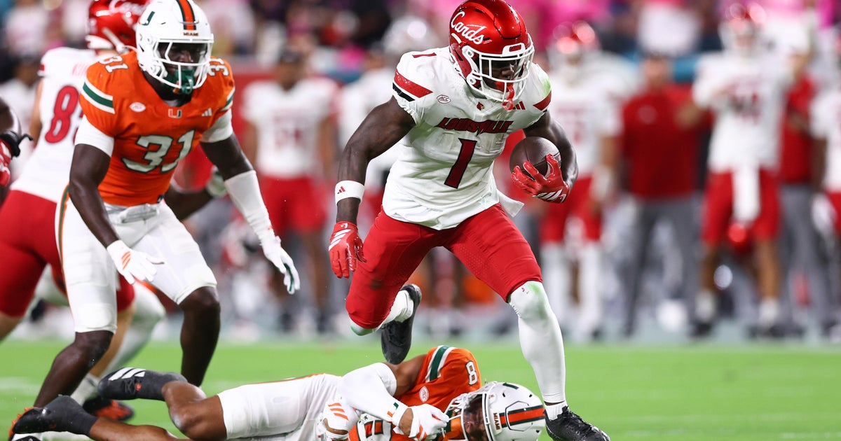 Louisville stuns No. 2 Miami 24-21 to end Hurricanes’ home streak