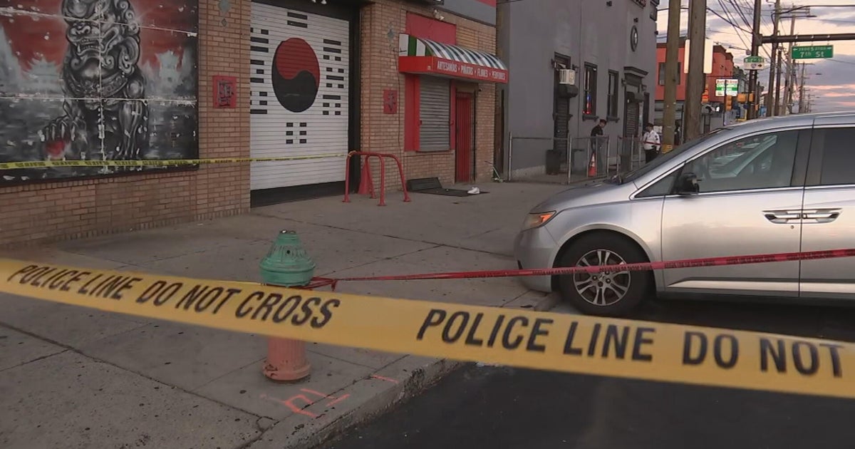 Man shot, killed after leaving South Philadelphia bar, police say - CBS ...