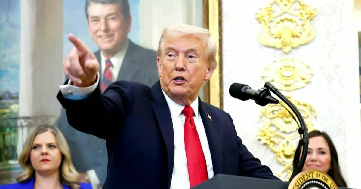 President Trump calls Colombia’s president an “illegal drug leader”, orders U.S. to end aid