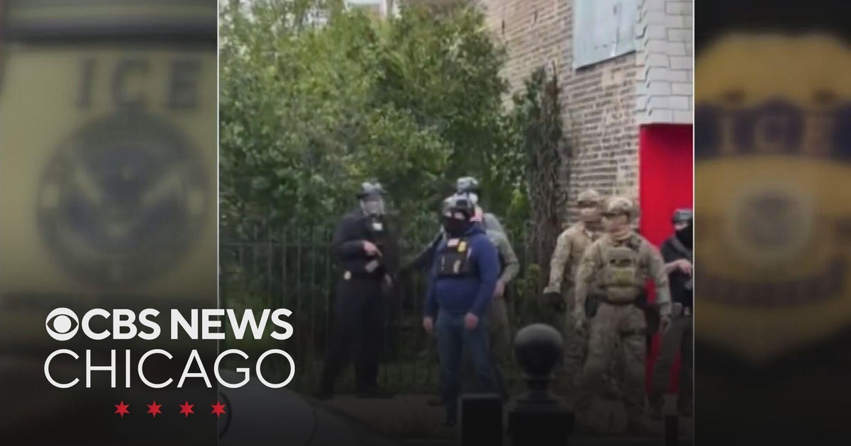 Raids by border patrol agents in Little Village end with Cicero crash ...