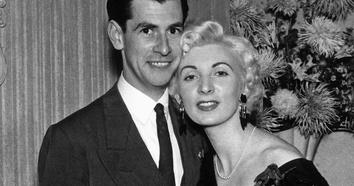 The grandchildren of the last woman born in the UK are demanding justice 70 years after she killed a “violent lawyer”, a violent lawyer has said.