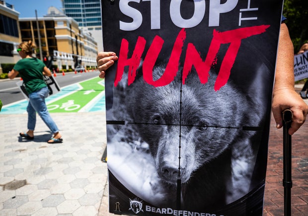 US-NEWS-FLA-BEAR-HUNT-OS