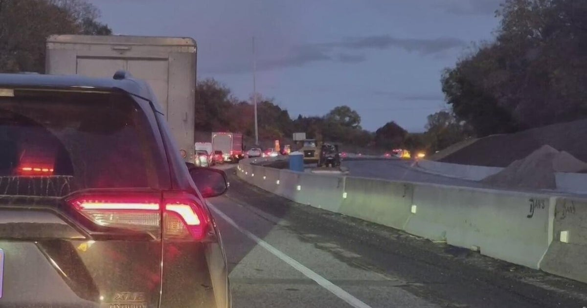 Lanes reopen after multi-vehicle crash on eastbound M-14 in Wayne ...