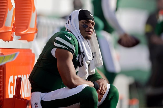 Panthers Jets Football 