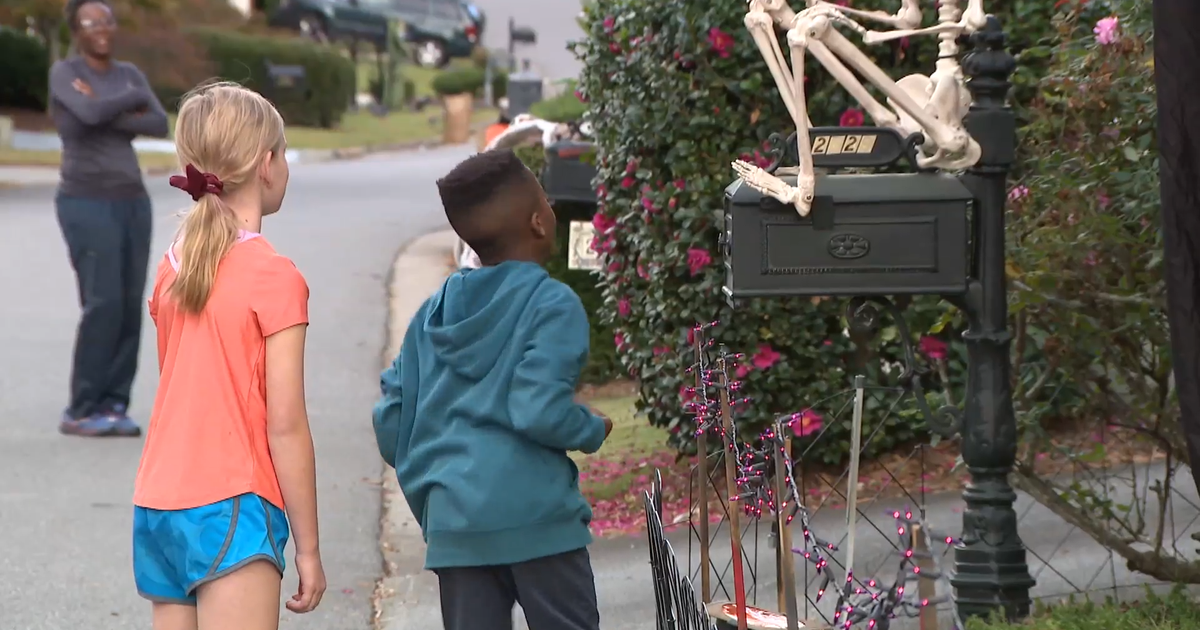 Atlanta parents prepare their trick-or-treaters for a safe and spooky Halloween