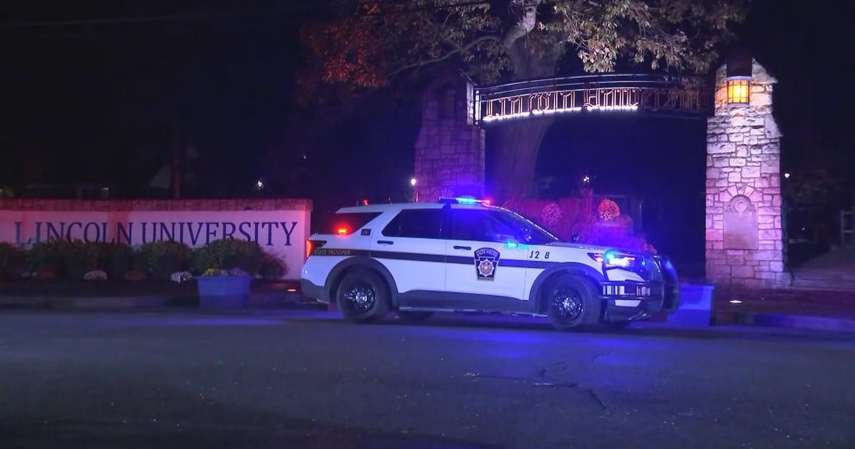 1 useless, 6 injured in homecoming taking pictures at Lincoln College in Pennsylvania 1 useless, 6 injured in homecoming taking pictures at Lincoln College in Pennsylvania
