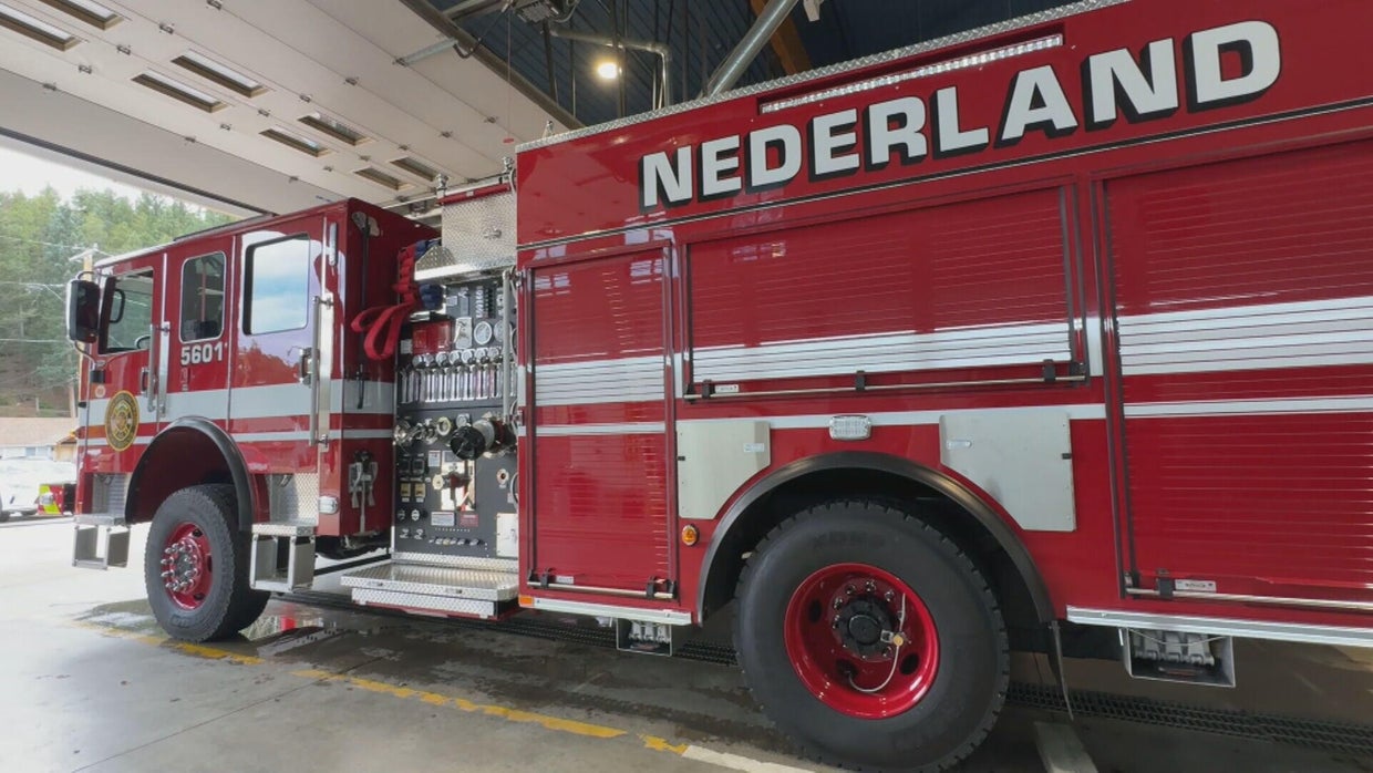 Colorado town unveils new fire engine, looks towards future after large ...