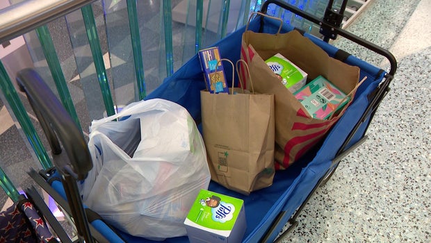 Shutdown Spurs Food Drives as SNAP Faces Pause