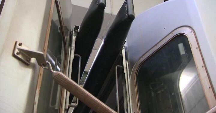 MTA introduces new NYC subway surfing barriers on 7 line. Here's why the agency believes it will work.