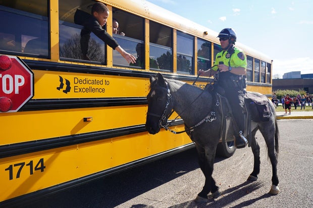 arapahoe-county-mounted-patrol.jpg 