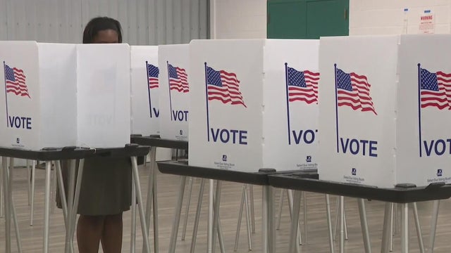 Metro Detroit poll workers prepare for November election