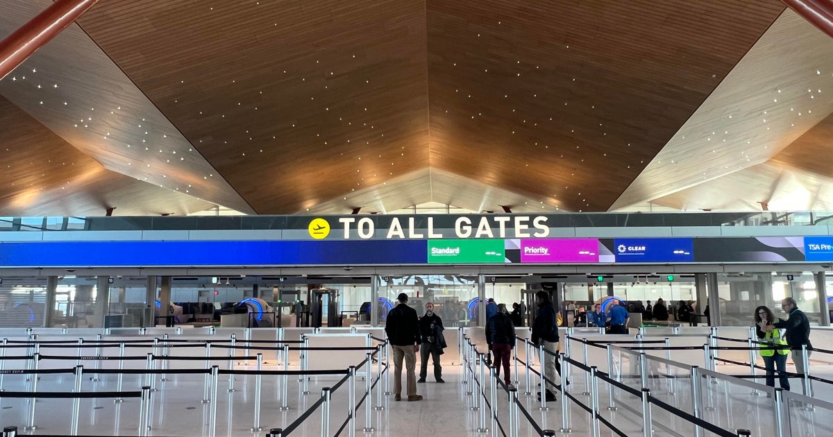 cbsnews.com - Mike  Darnay - Pittsburgh International named airport of the year by Air Transport World