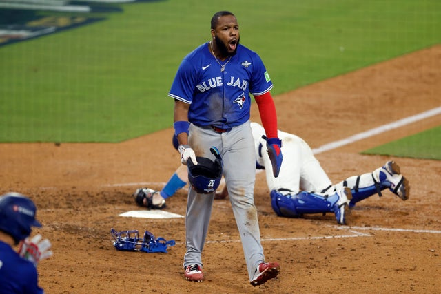 World Series - Toronto Blue Jays v Los Angeles Dodgers - Game Three