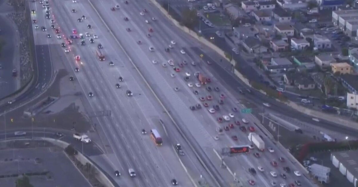 Pedestrian struck and killed on the 110 Freeway in South Los Angeles ...