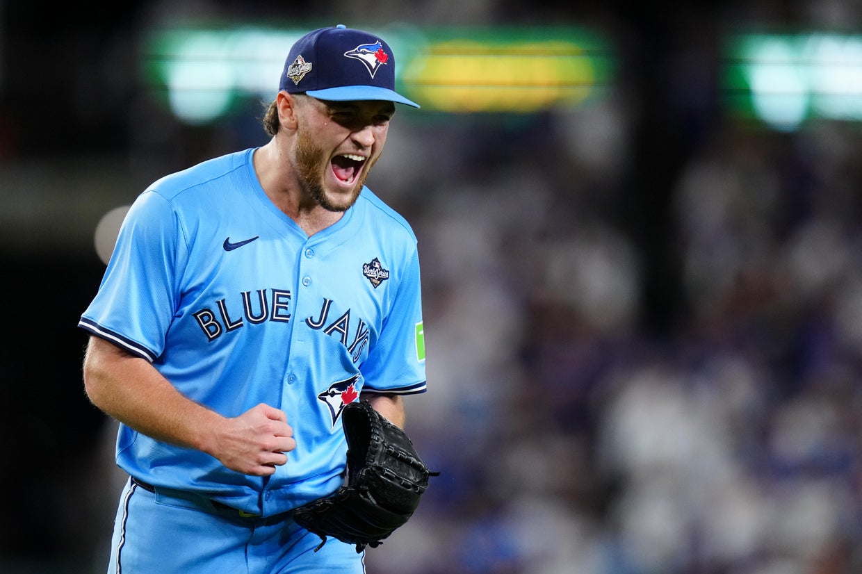 pennsylvania-native-and-blue-jays-rhp-trey-yesavage-sets-rookie-world
