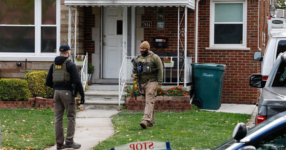 FBI says “potential terrorist attack” thwarted in Michigan, multiple people arrested FBI says “potential terrorist attack” thwarted in Michigan, multiple people arrested