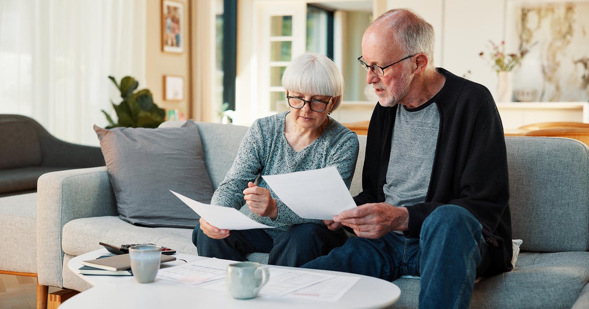 What is final expense life insurance (and is it worth it for seniors)?