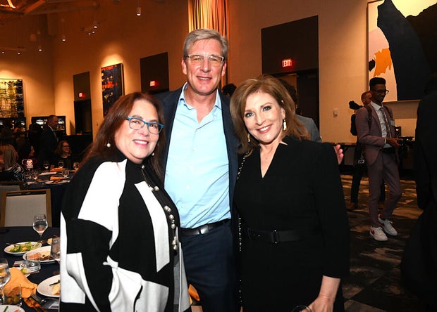 Allen Iverson Receives an Icon Award from WTC Philadelphia 