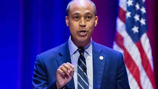 US-NEWS-VA-AG-JONES-VP 