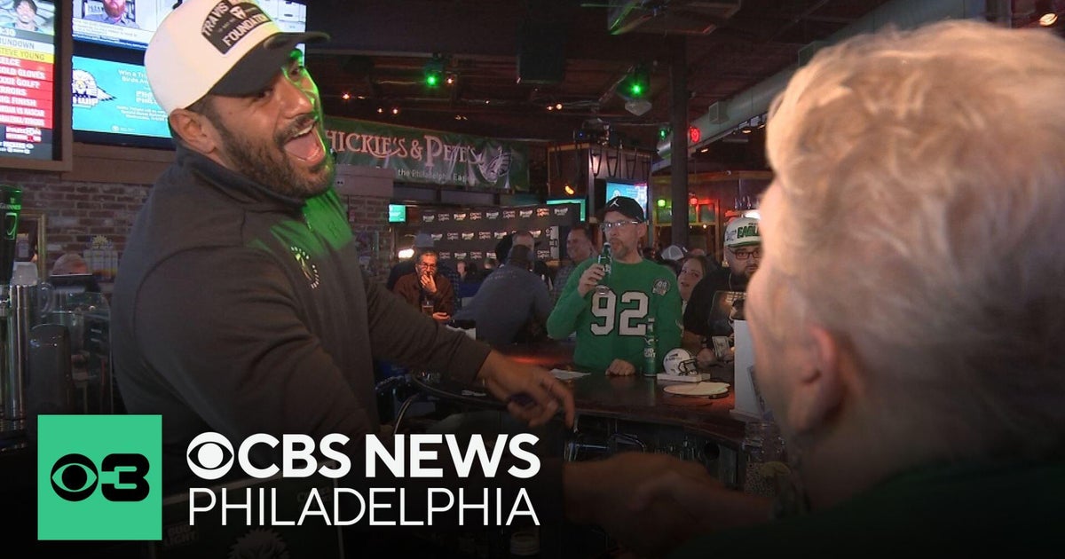 Jordan Mailata, Lane Johnson among those celebrity bartending for ...