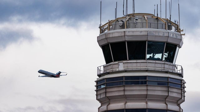 Duffy Warns Of Worsening US Flight Delays As Paychecks Run Out 