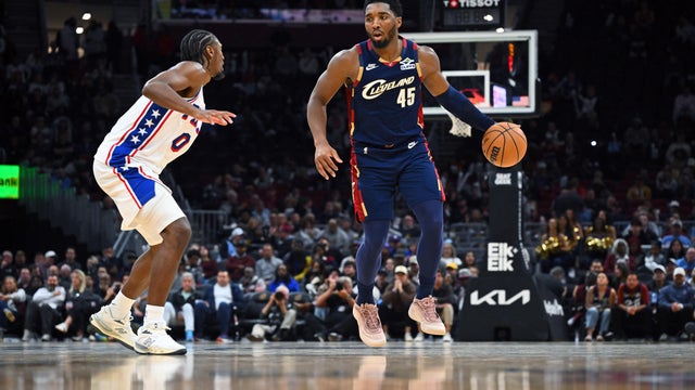 Philadelphia 76ers v Cleveland Cavaliers 