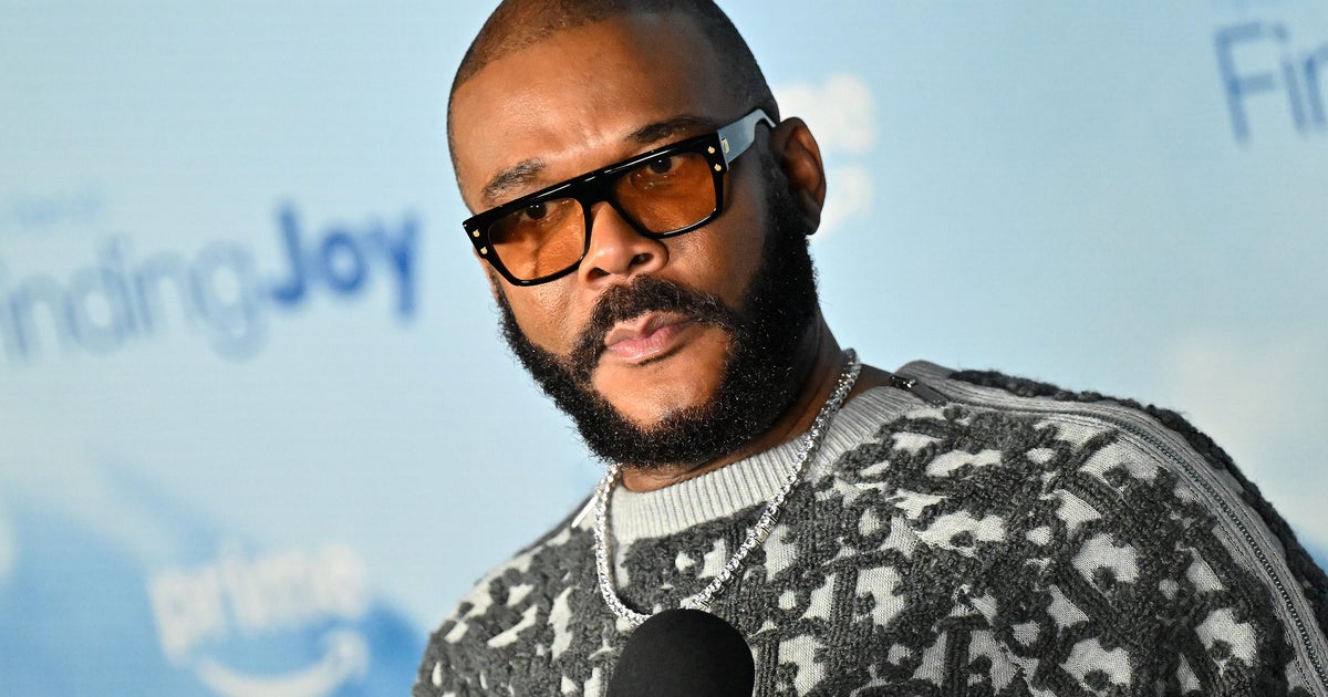 Tyler Perry donates $1.4 million to help Atlanta families facing food insecurity during government shutdown