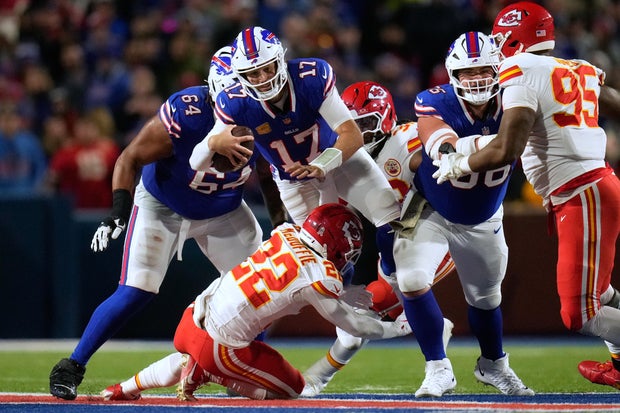 Chiefs Bills Football 