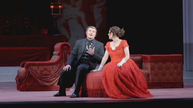 la-traviata-sequence-frame-1087.jpg