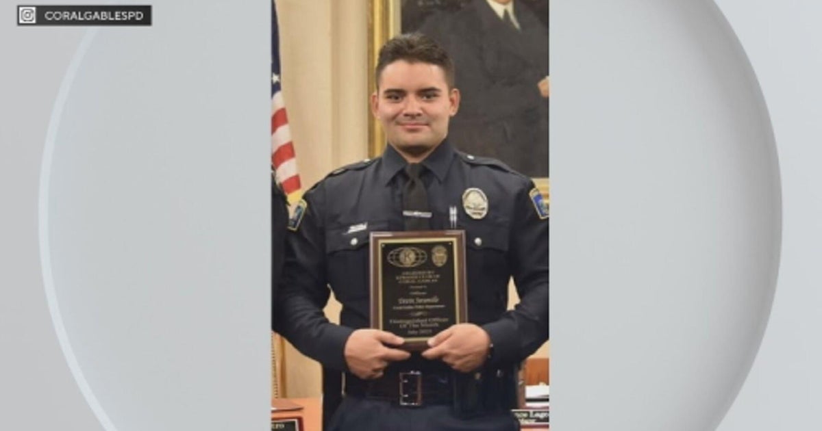 Suspect in fatal shooting of Miami-Dade deputy during crash probe near Kendall identified by sheriff's office