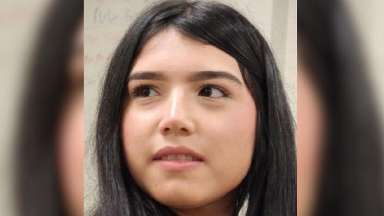 Detroit police searching for missing 15-year-old girl - CBS Detroit