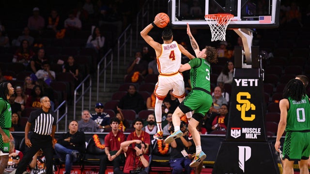 COLLEGE BASKETBALL: NOV 09 Manhattan at USC 