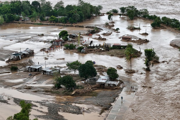 TOPSHOT-PHILIPPINES-WEATHER-TYPHOON 