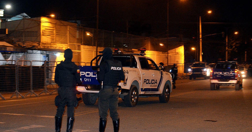31 dead after Ecuador prison riot, officials say