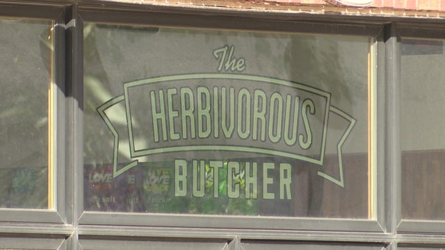 6p-pkg-herbivorous-butcher-fire-folo-wcco95vw-1.jpg 