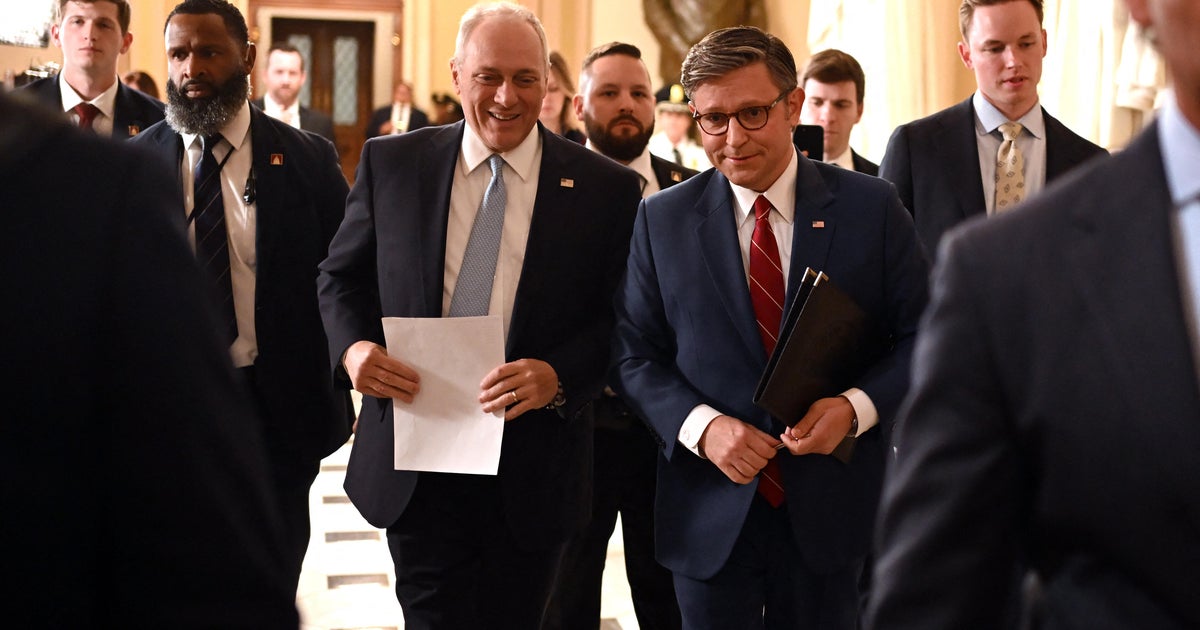 House passes bill to end shutdown in 222-209 vote, sending it to Trump's desk