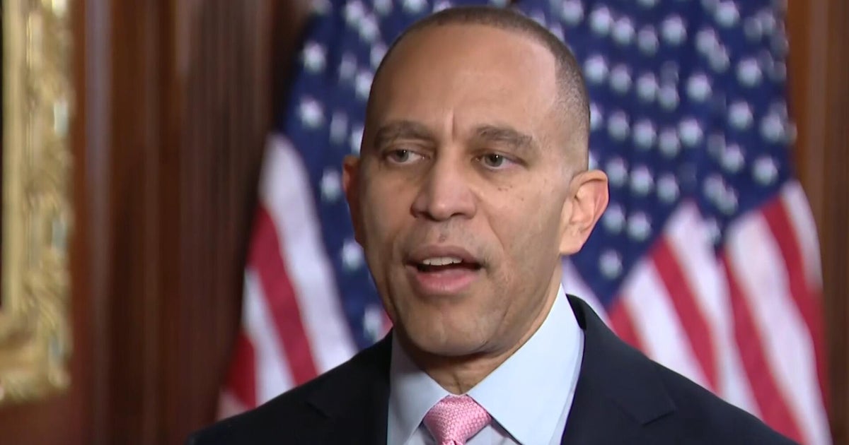 Jeffries vows to keep fighting on health care subsidies amid backlash over shutdown deal