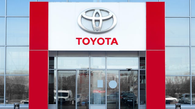 Toyota motor, dealership facade 