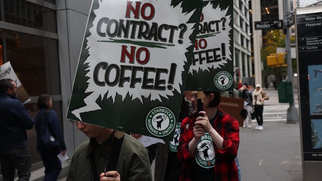 US-STARBUCKS-PROTEST 