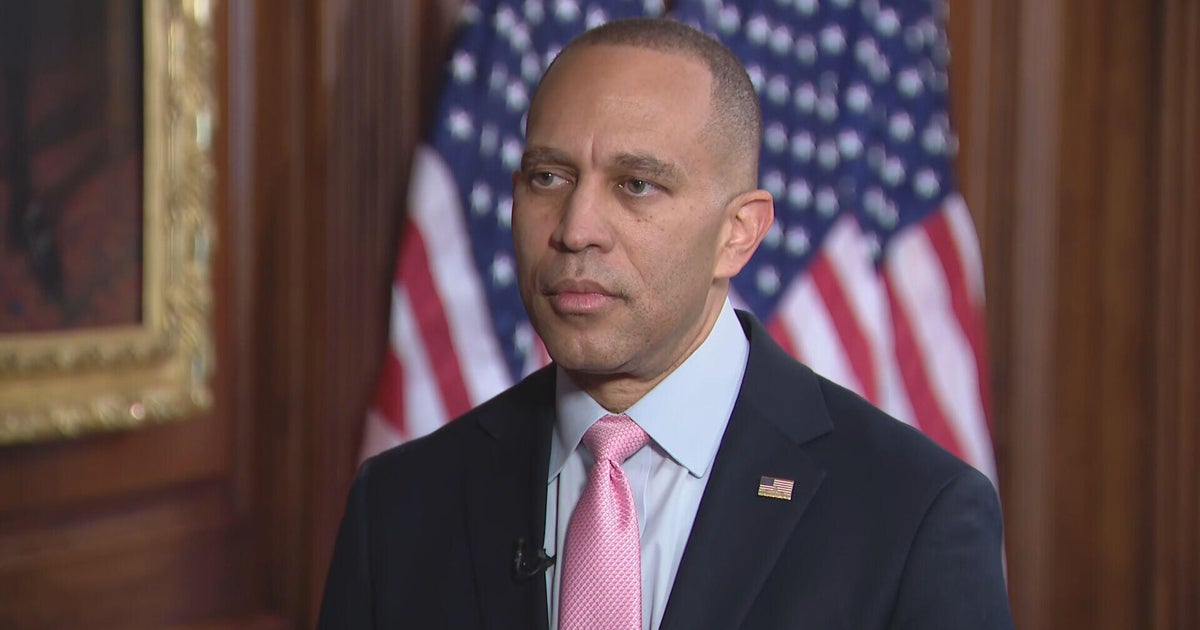 Jeffries names his shock GOP ally throughout shutdown: “Three phrases — Marjorie Taylor Greene”