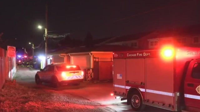 Flashing lights on top of police patrol car 