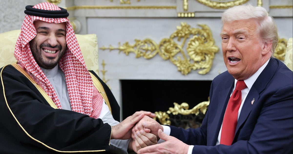 Trump contradicts U.S. intel, says Saudi crown prince "knew nothing" about Jamal Khashoggi's death