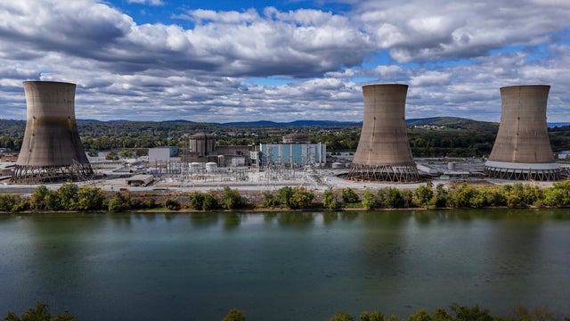 Microsoft AI Needs So Much Power It's Tapping Site of US Nuclear Meltdown 