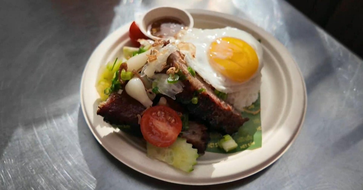 The Dish: Couple's Vietnamese food truck draws long lines in San Jose