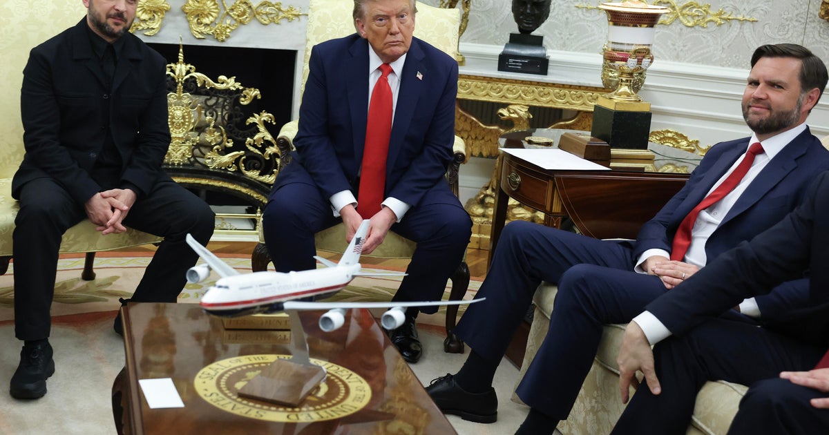 U.S., Ukrainian officers discussing bringing Zelenskyy to U.S., sources say