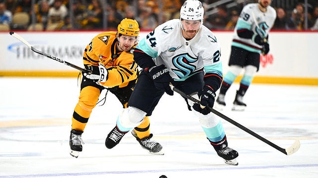 Seattle Kraken v Pittsburgh Penguins 